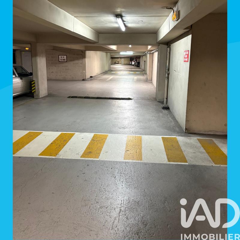 Parking - 18 m²