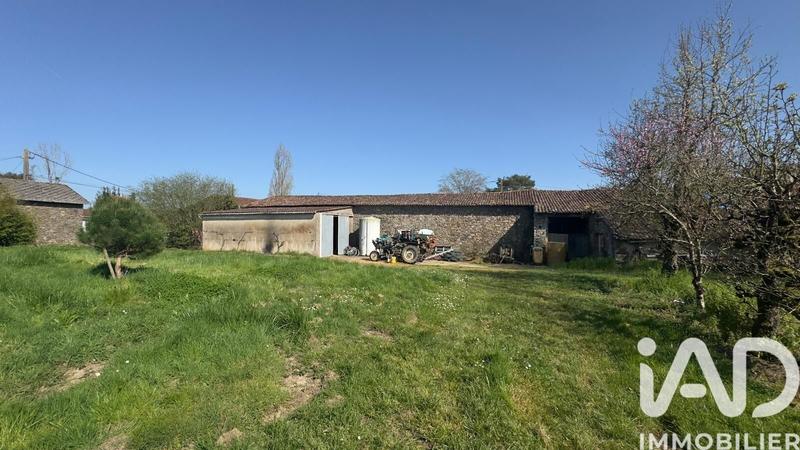 Ferme - 679 m² - 7 pièces