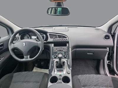 Peugeot 3008 - 1.6 Hdi 110 Cv Allure