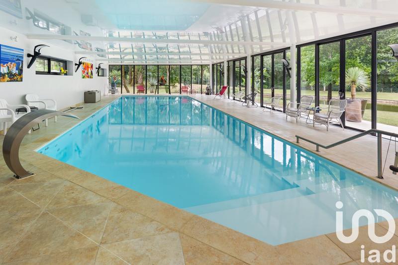 Maison de maîtres - 374 m² - 10 pièces