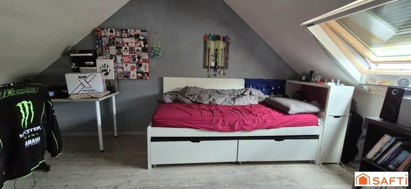 Maison - 160 m² - 8 pièces