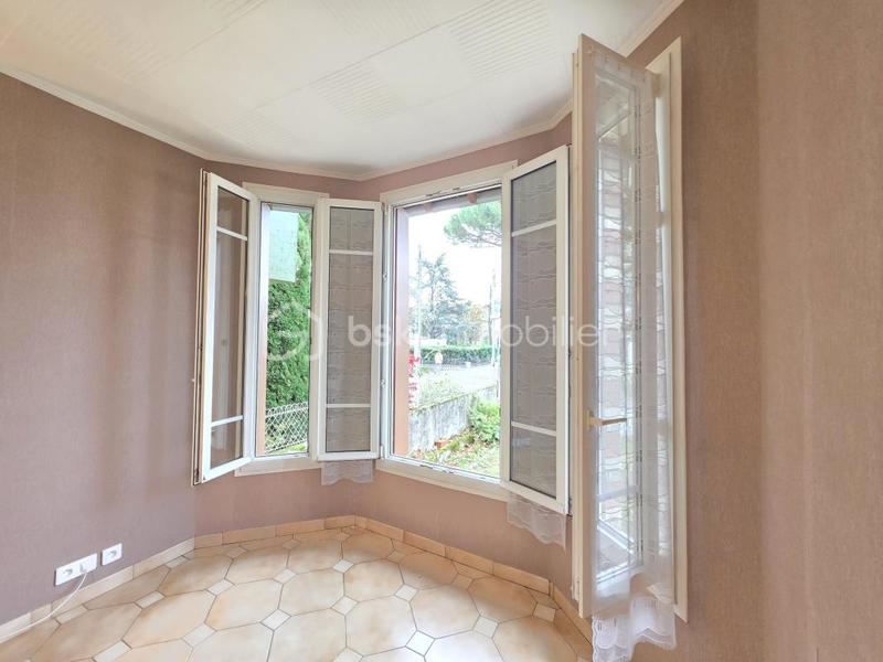 Maison - 91 m² - 4 pièces