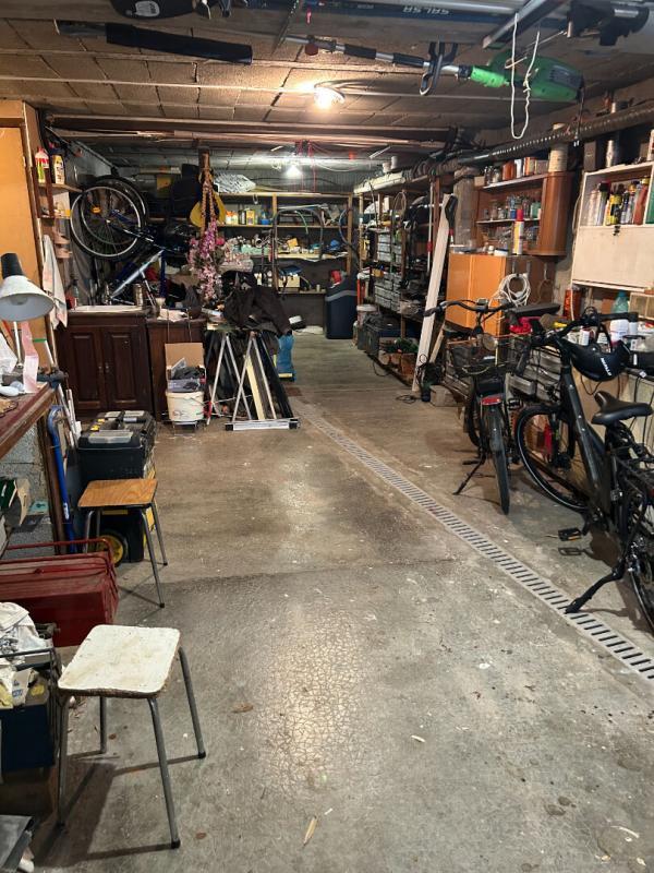 Maison - 210 m² - 10 pièces