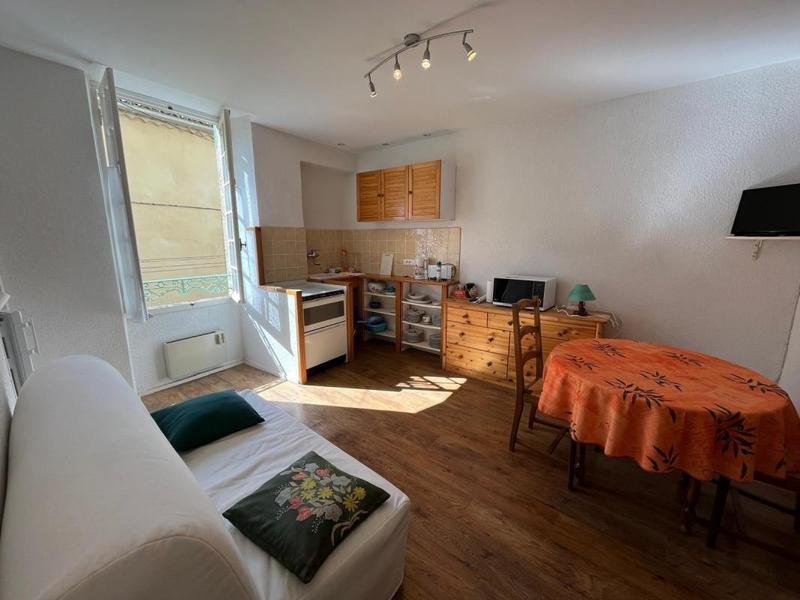 Maison - 285 m² - 10 pièces