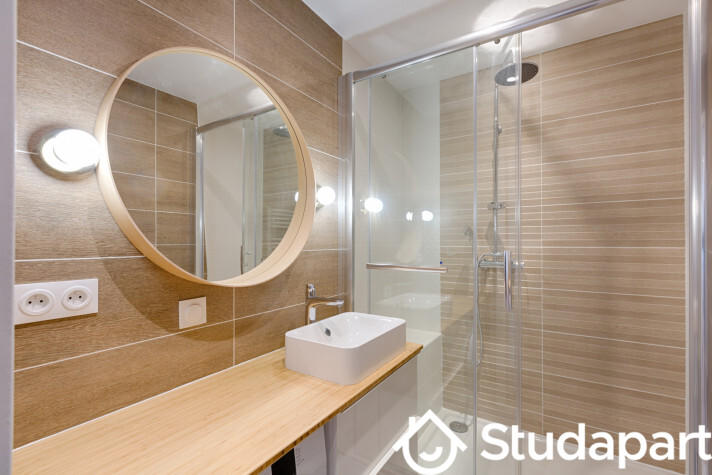 Chambre - 47 m² - 1 pièce