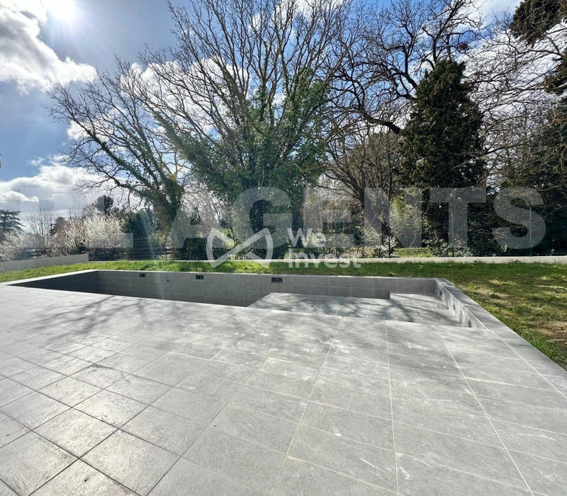 Maison - 150 m² - 5 pièces