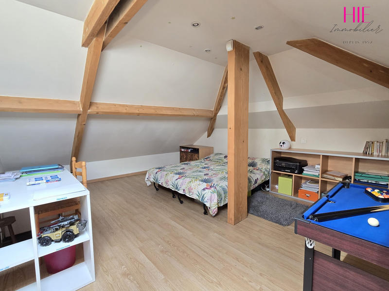 Maison - 84 m² - 5 pièces