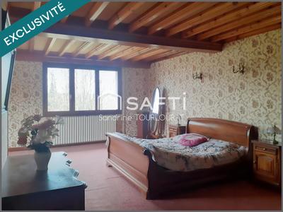 Maison - 185 m² - 6 pièces