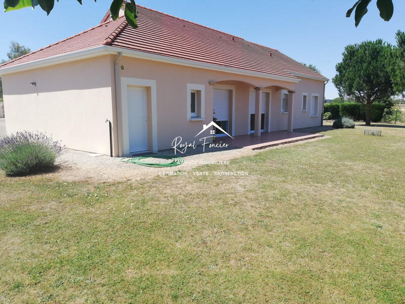 Maison - 122 m² - 5 pièces