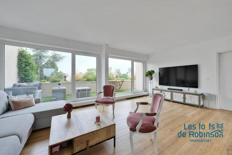 Duplex - 141 m² - 7 pièces