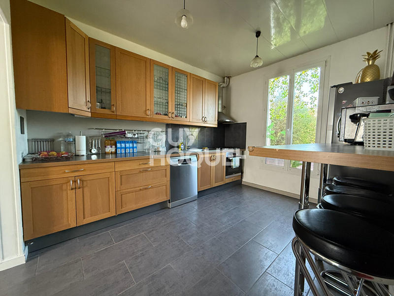 Maison - 81 m² - 4 pièces