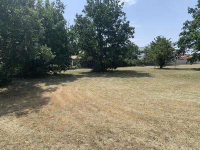 Terrain constructible - 1 430 m²