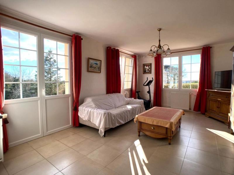 Maison - 135 m² - 5 pièces