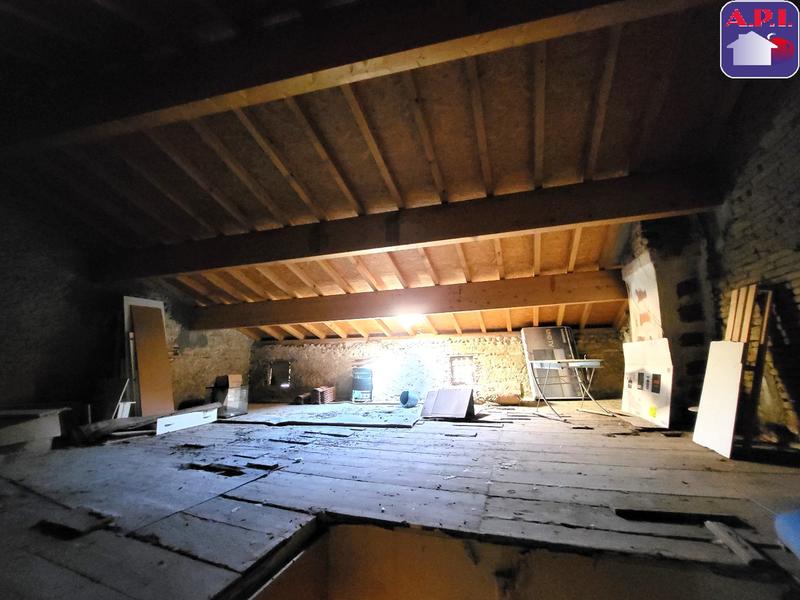 Maison en pierre - 118 m² - 4 pièces