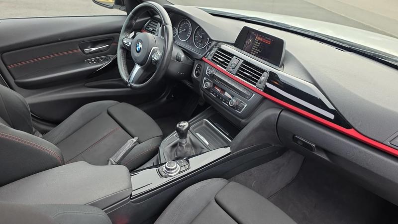 Bmw Série 3 Touring F31 xDrive 318d 143 Sport