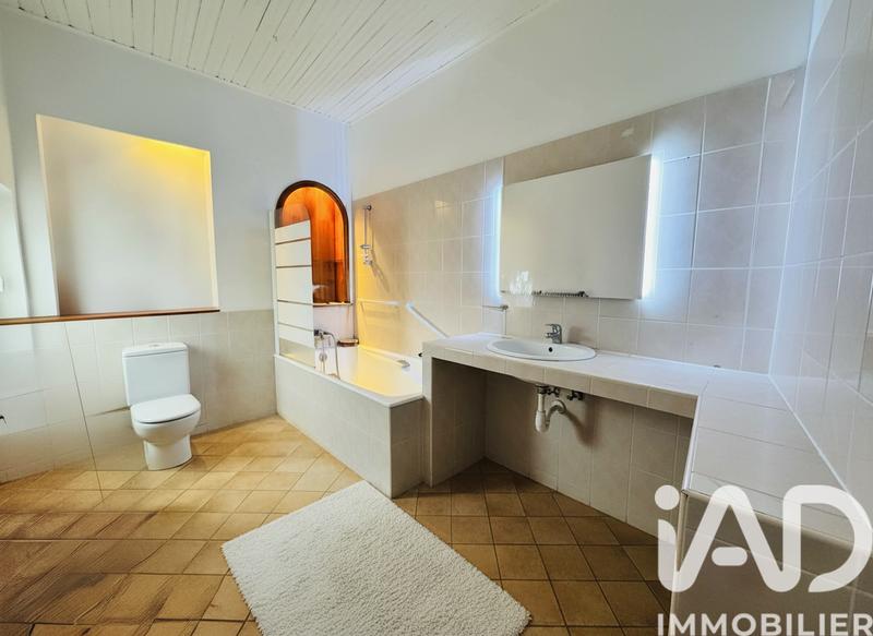 Maison de village - 100 m² - 4 pièces