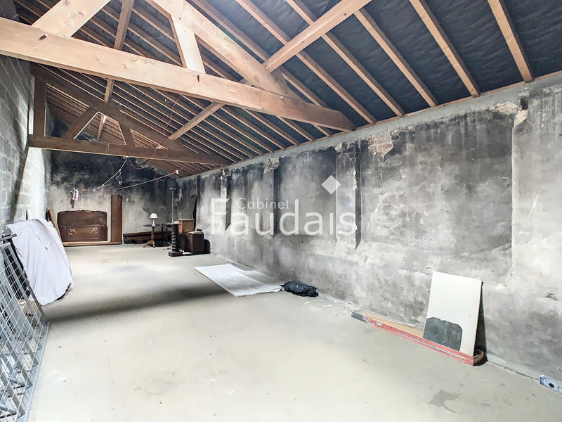 Maison - 101 m² - 5 pièces