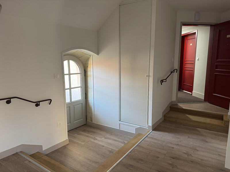 Appartement - 76 m² - 3 pièces