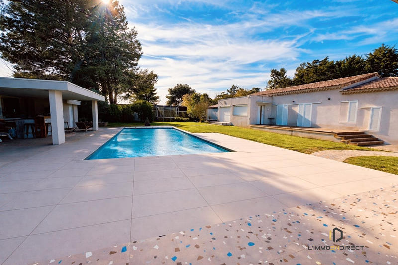 Maison contemporaine - 180 m² - 6 pièces