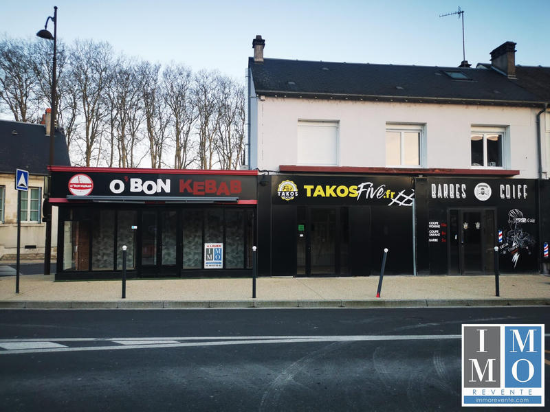 Local commercial - 70 m² - 4 pièces