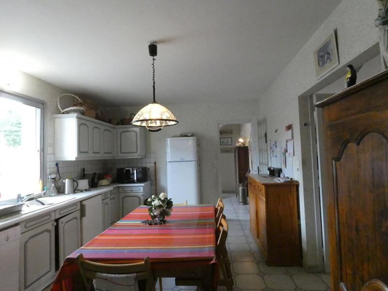 Maison - 180 m² - 7 pièces