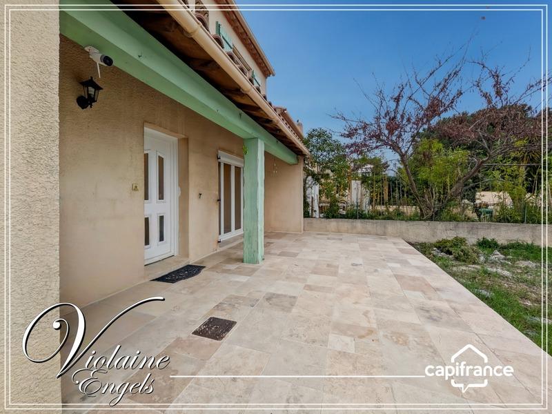 Maison - 80 m² - 5 pièces