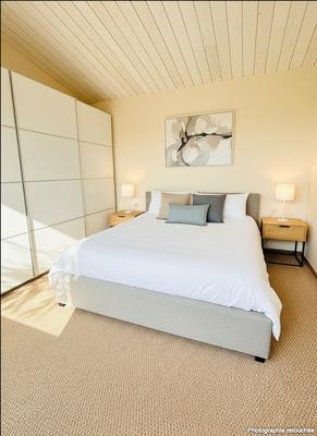 Maison - 209 m² - 6 pièces