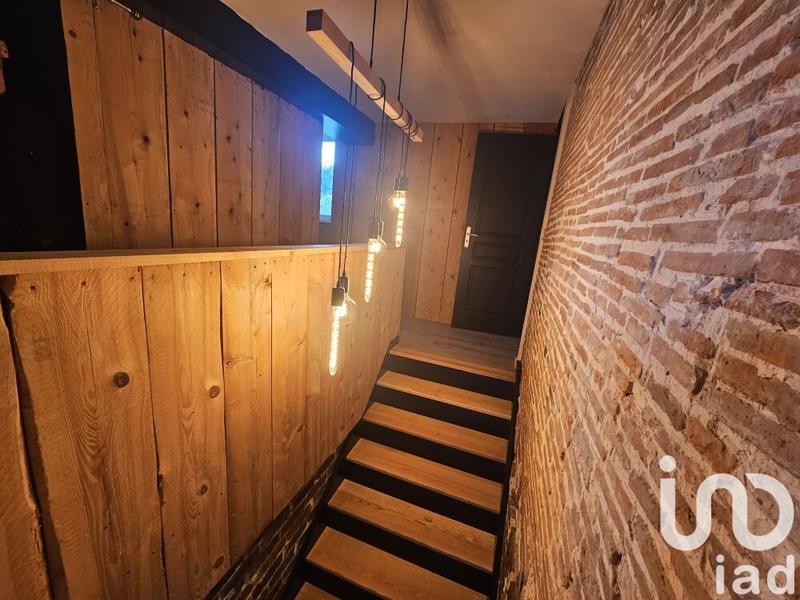 Maison - 232 m² - 7 pièces