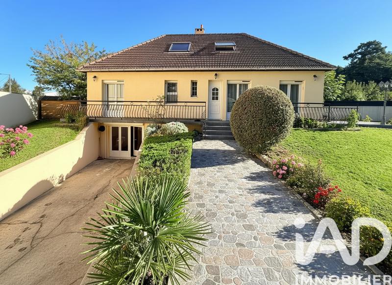 Maison - 188 m² - 7 pièces