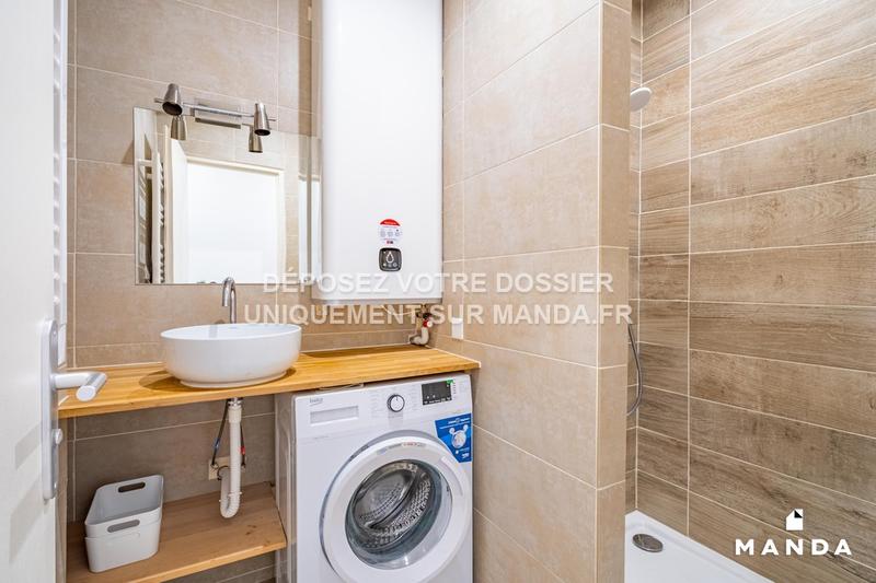 Chambre - 11 m² - 4 pièces