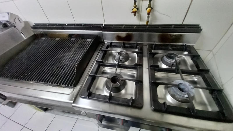 Local commercial - 183 m²