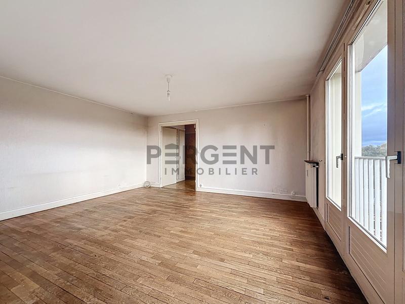 Appartement - 79 m² - 4 pièces