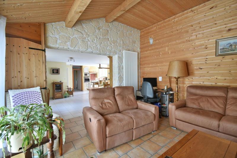 Villa - 112 m² - 4 pièces