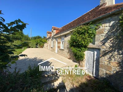 Maison - 218 m² - 8 pièces