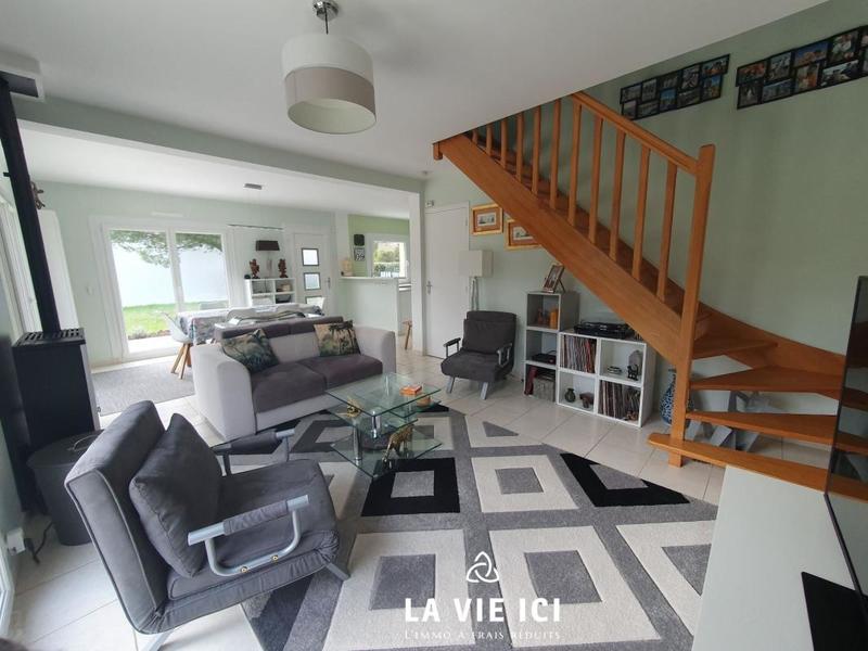 Maison - 90 m² - 5 pièces