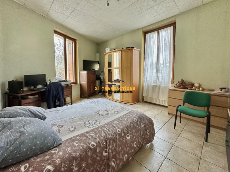 Appartement - 93 m² - 4 pièces