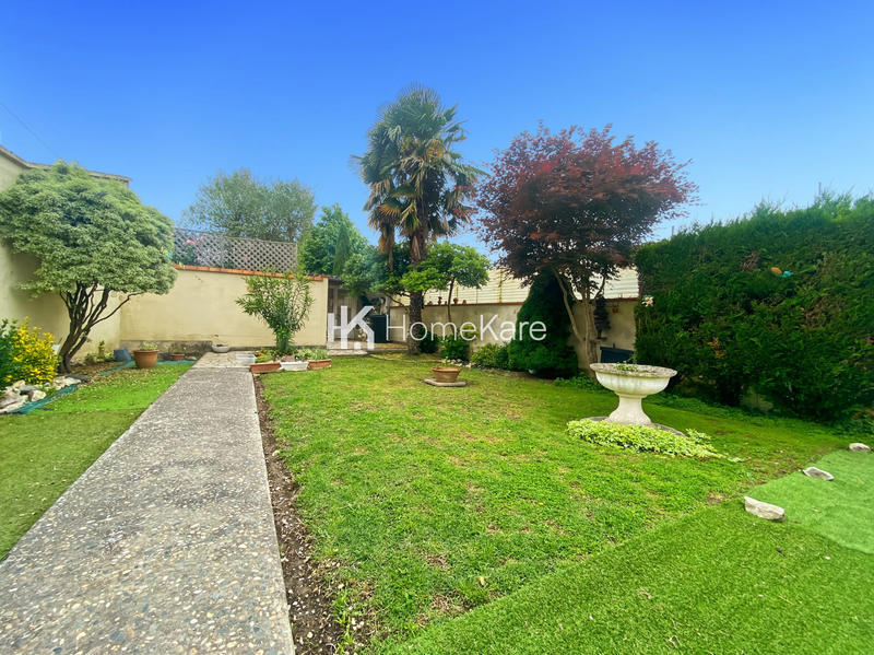 Maison - 170 m² - 5 pièces