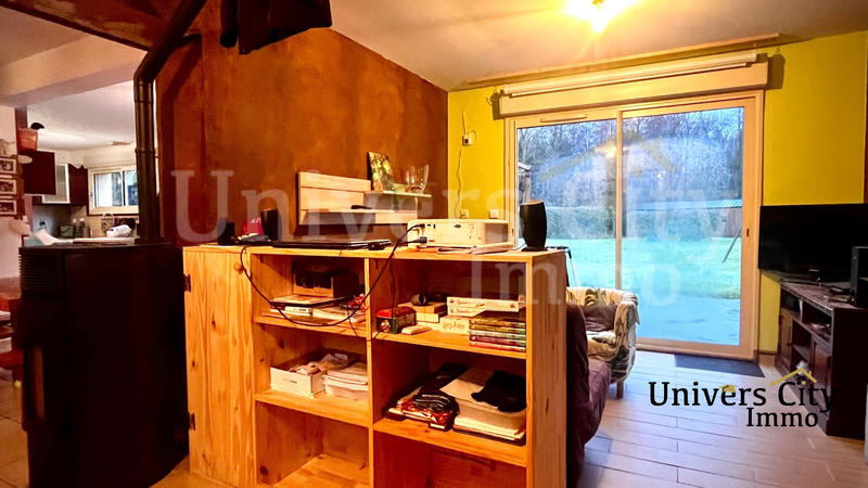 Maison traditionnelle - 126 m² - 8 pièces