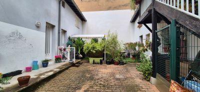 Immeuble - 200 m² - 10 pièces