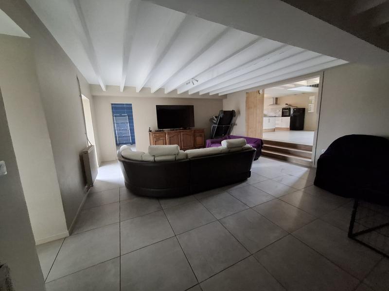 Maison ancienne - 300 m² - 7 pièces