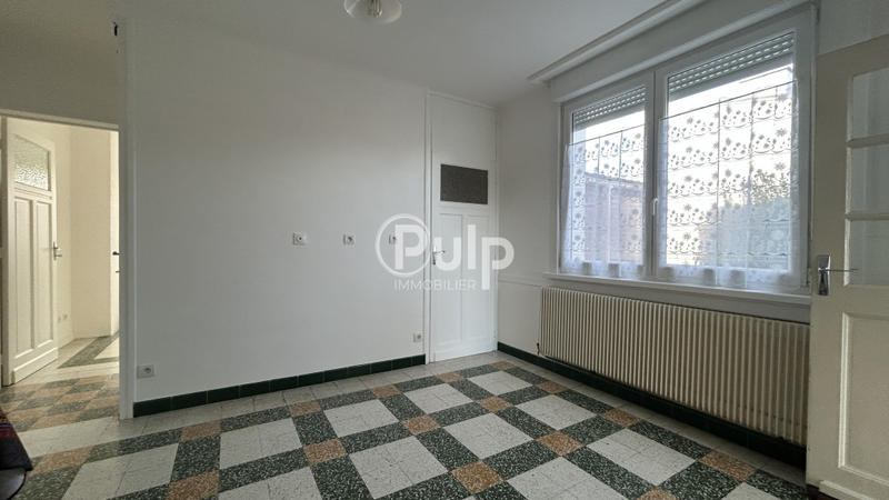 Maison - 95 m² - 5 pièces