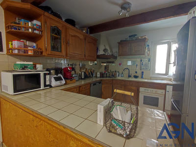 Appartement - 84 m² - 4 pièces