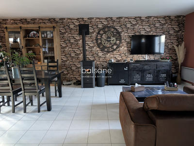 Maison traditionnelle - 90 m² - 5 pièces