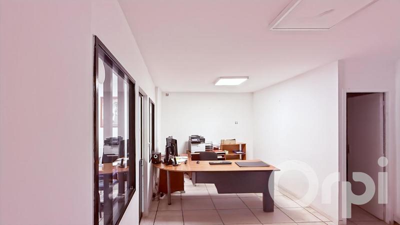 Immeuble - 181 m² - 4 pièces