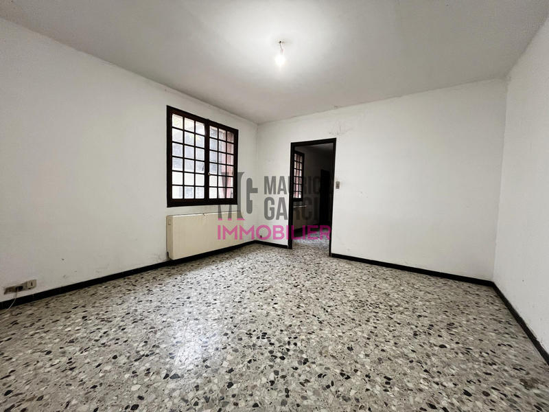 Maison - 200 m² - 6 pièces