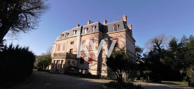 Appartement - 106 m² - 4 pièces