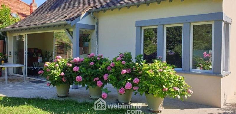 Maison - 121 m² - 6 pièces