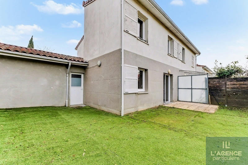 Maison - 77 m² - 4 pièces