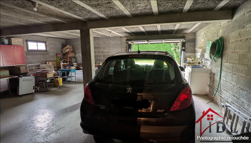 Maison - 210 m² - 6 pièces