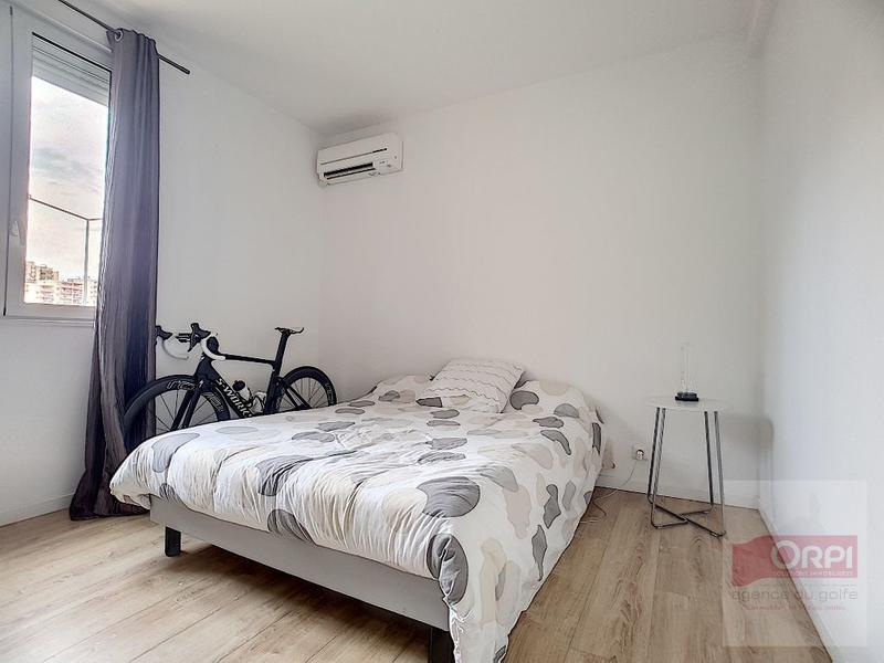 Appartement - 83 m² - 3 pièces